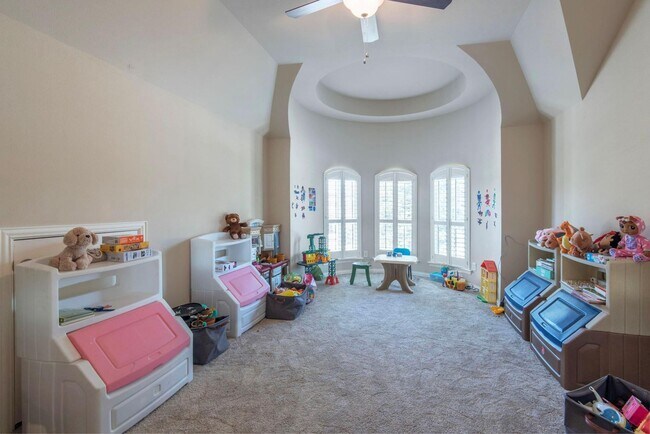 Building Photo - 2264 Hermitage Dr