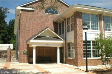 Building Photo - 12165 Penderview Terrace