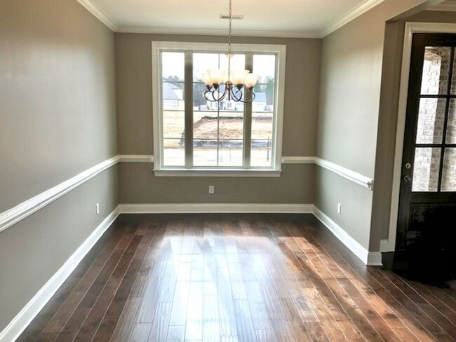 Building Photo - 100 Birkdale Dr