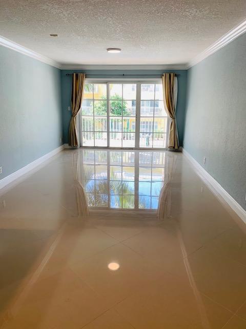 Building Photo - 1515 E Broward Blvd