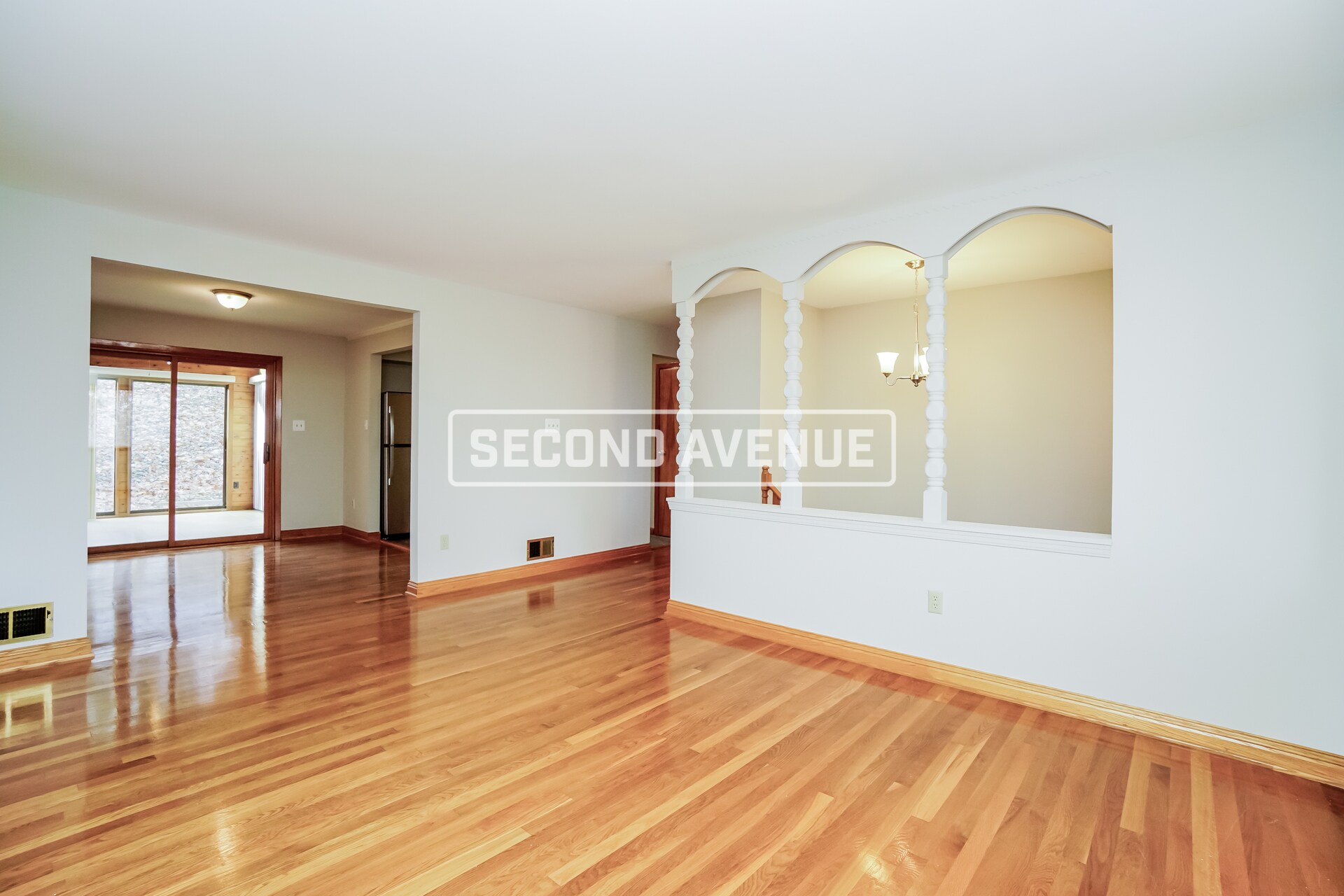 Building Photo - 229 Columbia Dr