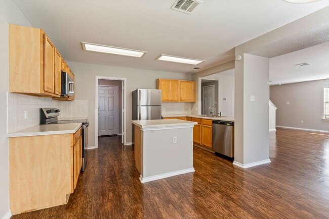 Building Photo - Beautiful 3 bedroom, 2.5 bathroom home in Round Rock!!!
