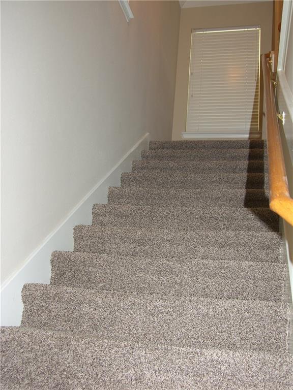 Building Photo - 2054 Kimbrook Dr