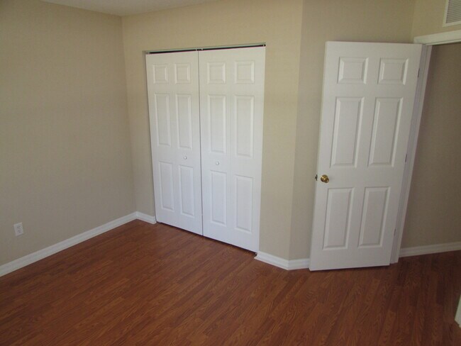 Building Photo - Large Indian Trails Single Family Home