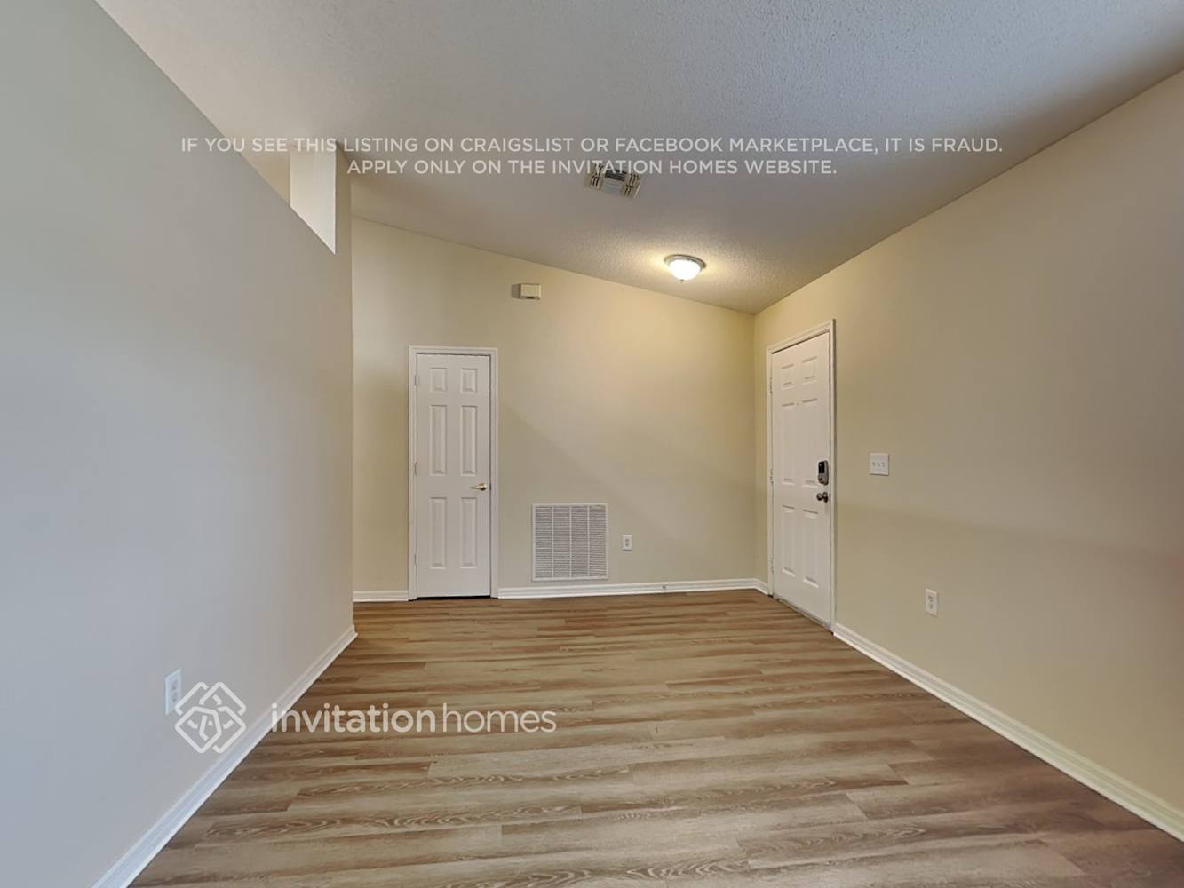 Building Photo - 2655 Green Valley Dr