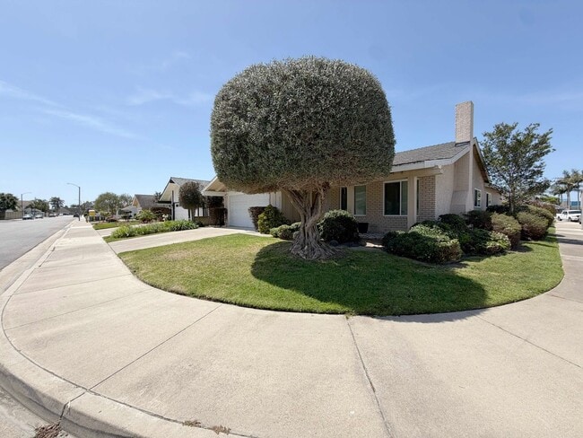 Building Photo - 20771 National Ln