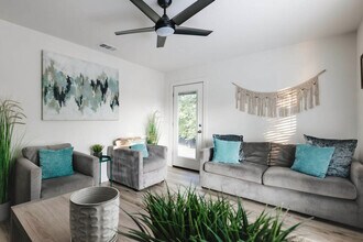 Building Photo - 4804 Filey Cove