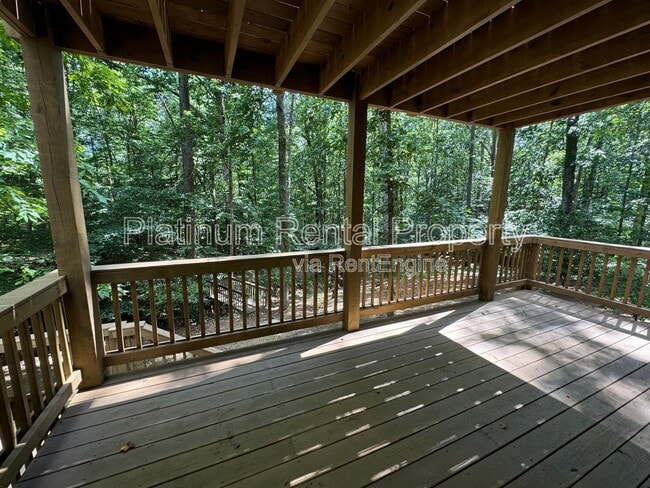 Building Photo - 8380 Lucas Creek Trl