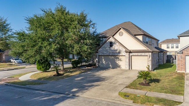 Building Photo - 20714 Dappled Ridge Way