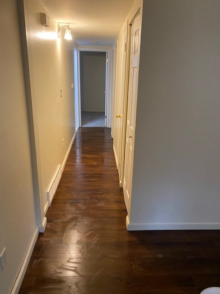 Building Photo - 8075 Oak St