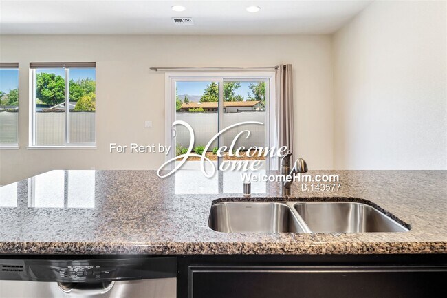 Building Photo - Beautiful Capital Village Home
