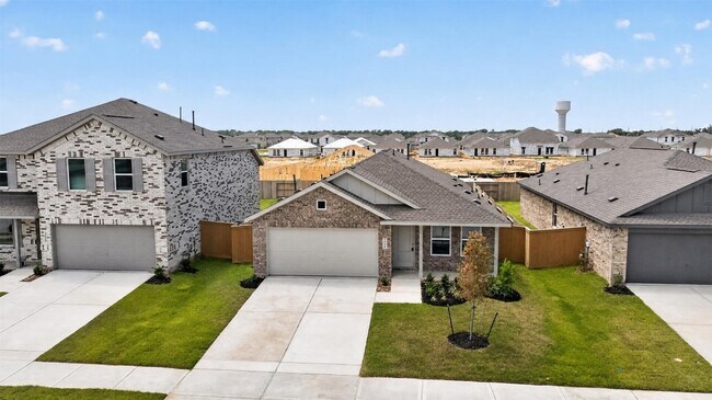 Building Photo - 3008 Calhoun Fls Dr