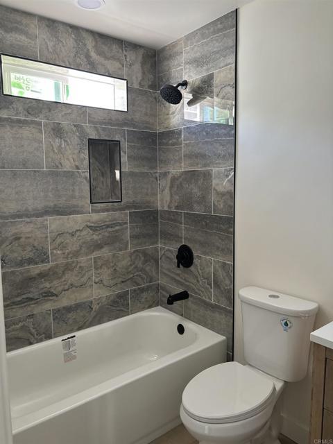 Building Photo - 305 Hathway Ave