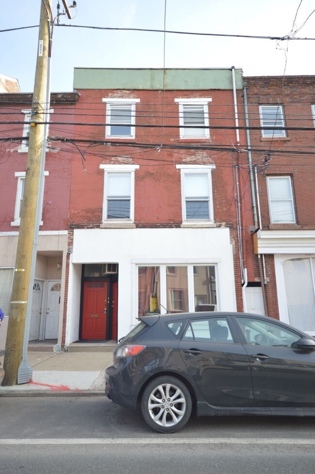 Building Photo - 1225 N 2nd St