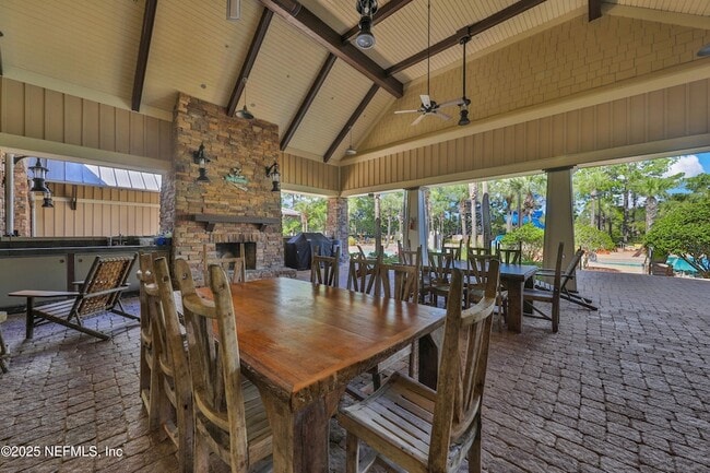 Building Photo - 336 Wooded Crossing Cir