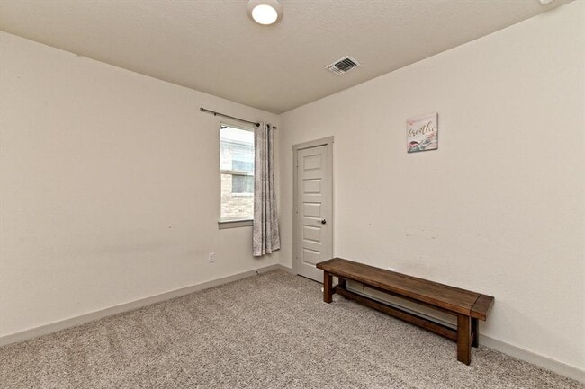 Building Photo - 2305 Alamo Heights Ave