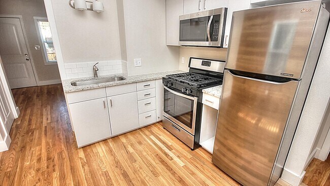 Building Photo - 3502 E 12th St