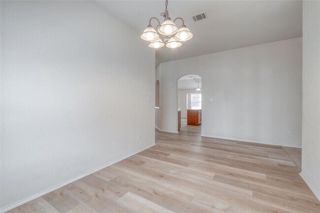 Building Photo - 1538 Haynie Bend