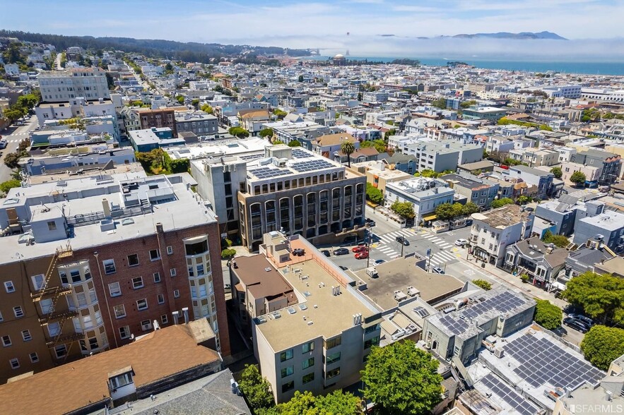 Condo building drone view - 2920 Buchanan St