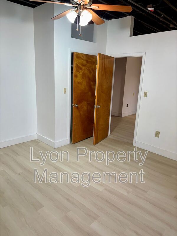 Building Photo - 50 Hedley Ave