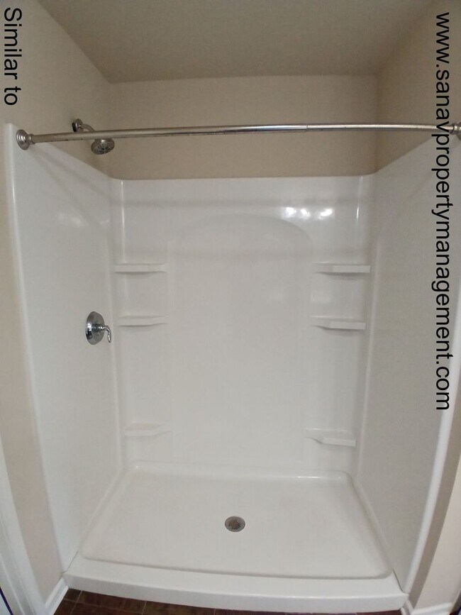 Building Photo - "Welcome to Your Stylish Retreat at Jordan Heights Townhouses with finished Basement and 3 full b...