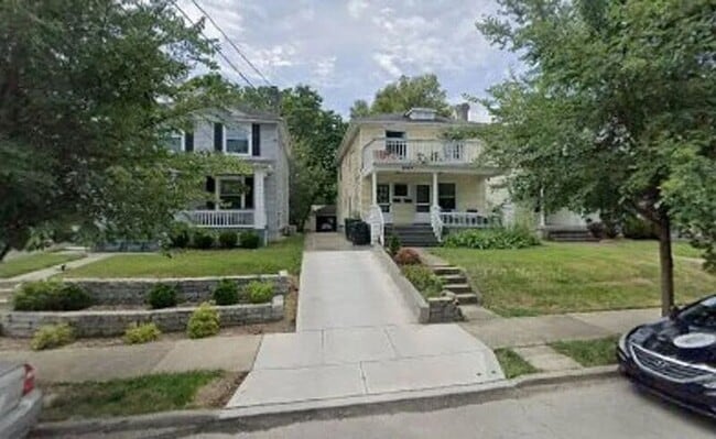 Primary Photo - 2889 Markbreit Ave