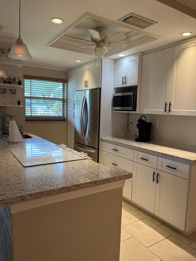 Building Photo - 1 bedroom 1 bath Villa in Delray Beach -55...