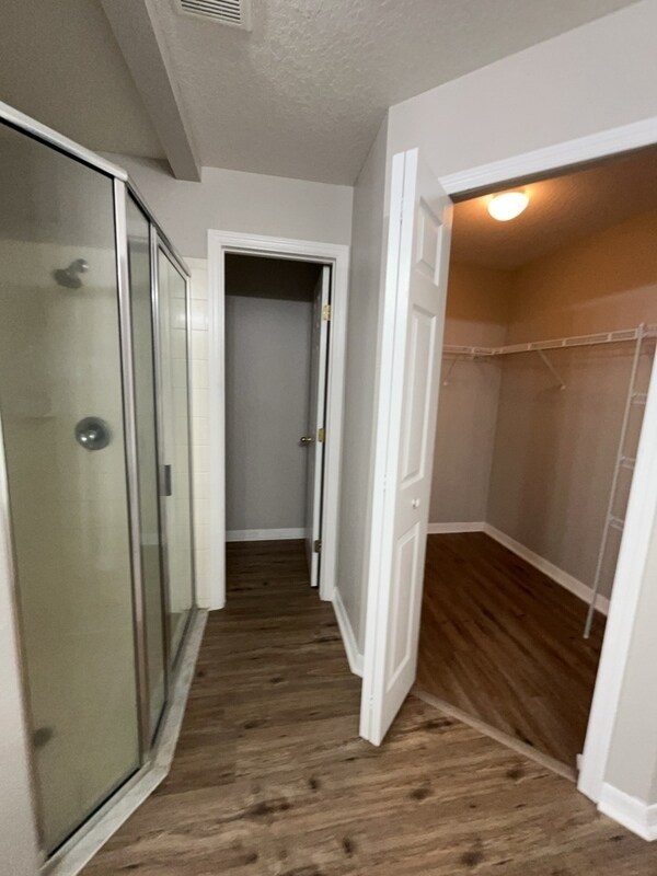 Building Photo - 533 Haines Trail