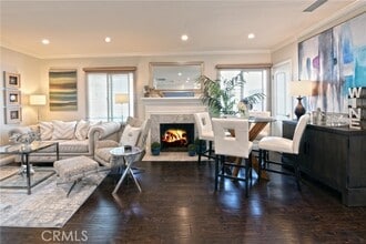 Building Photo - 1319 W Bay Ave