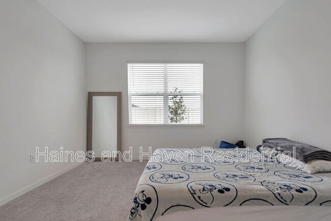 Building Photo - 4136 Lavender Ct