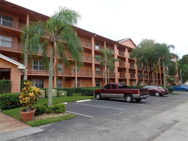 Building Photo - 701 SW 141st Ave