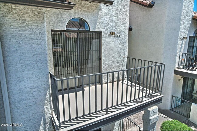 Building Photo - 11011 N 92nd St