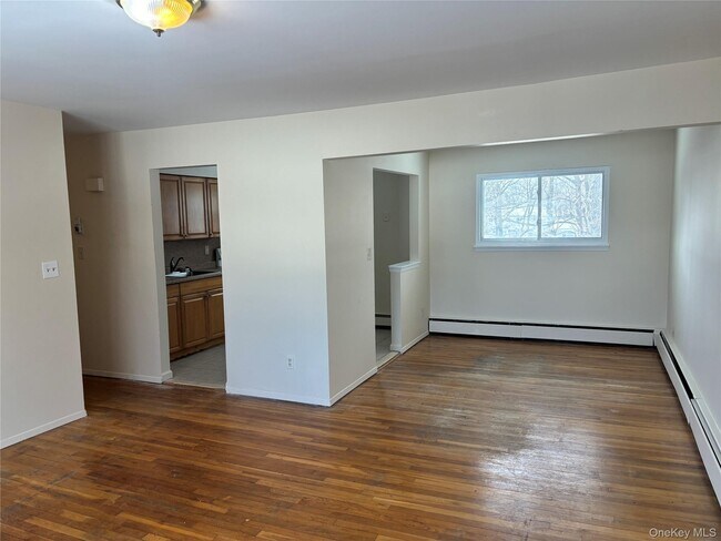 Building Photo - 148 N 22nd St