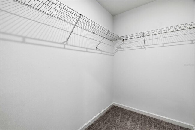 Building Photo - 1124 Lakeshore Breeze Pl