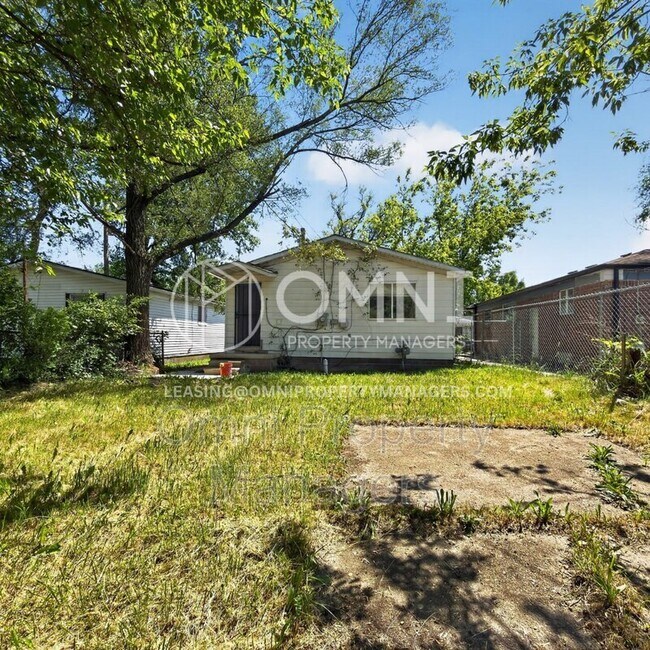 Building Photo - 7161 Varjo St