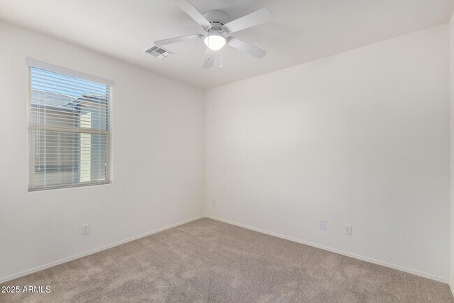 Building Photo - 14870 W Encanto Blvd