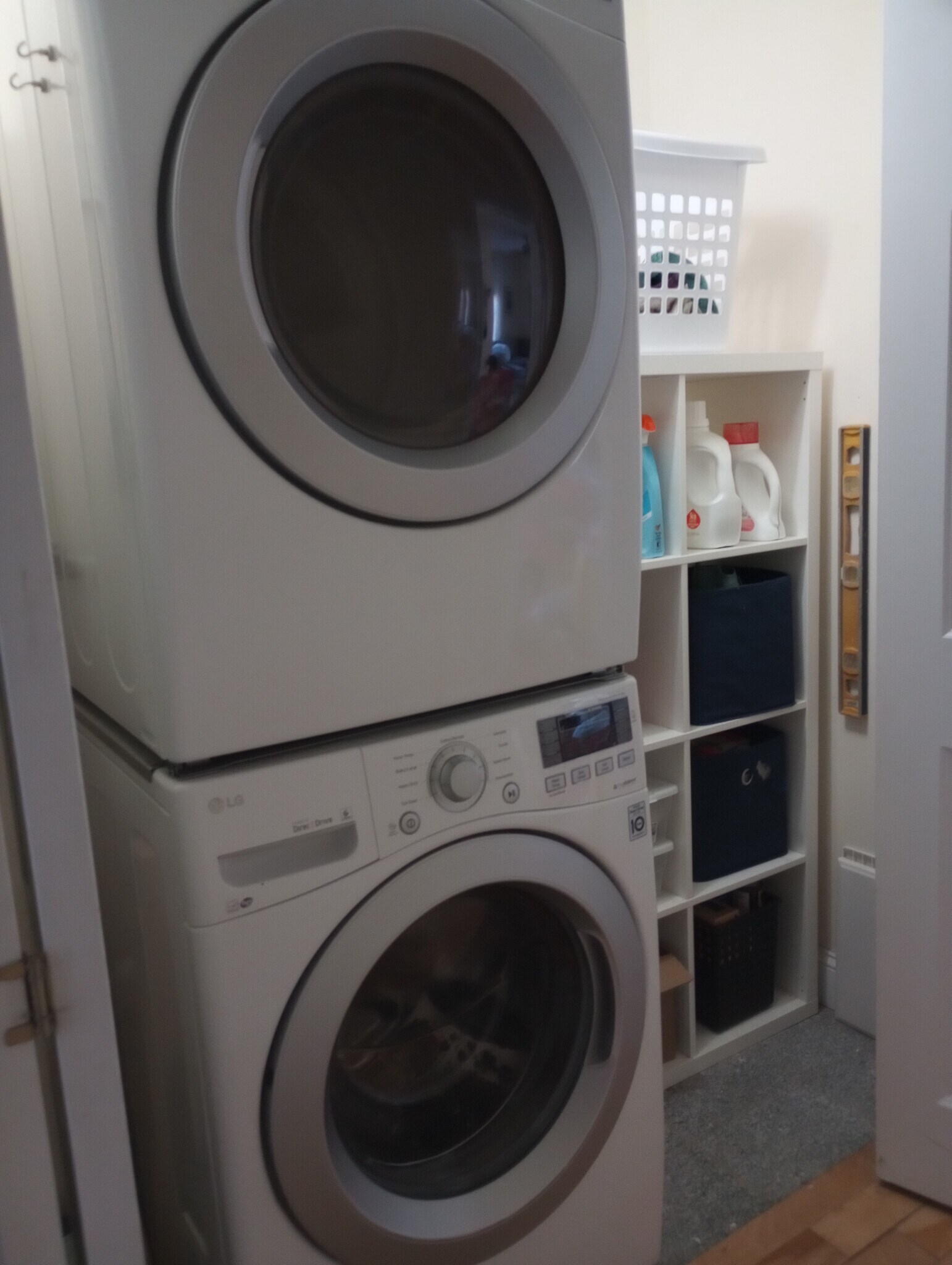 In-unit laundry - 28 Robbins St