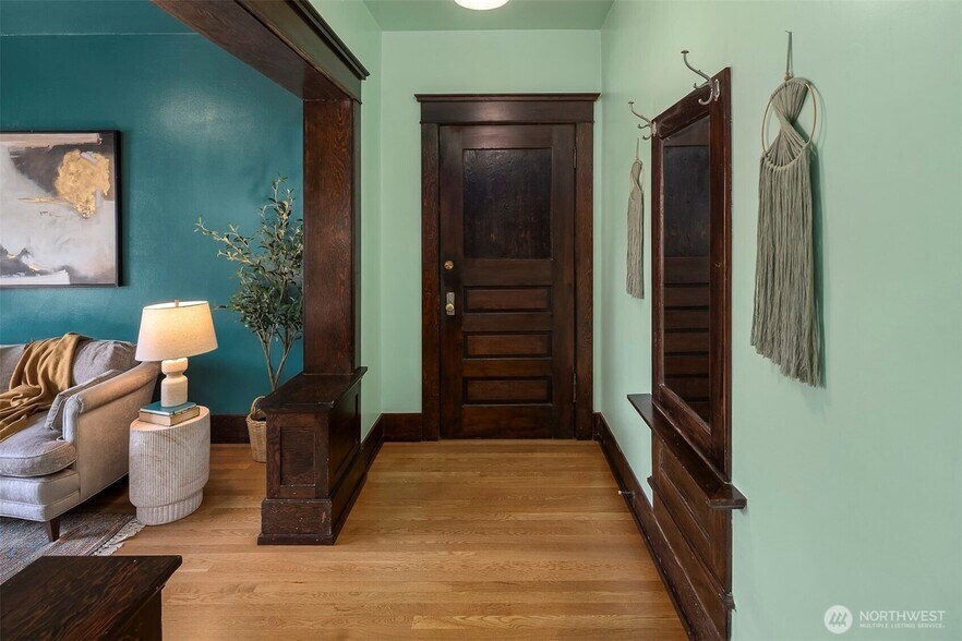 Unit Entry from Interior - 416 E Roy St