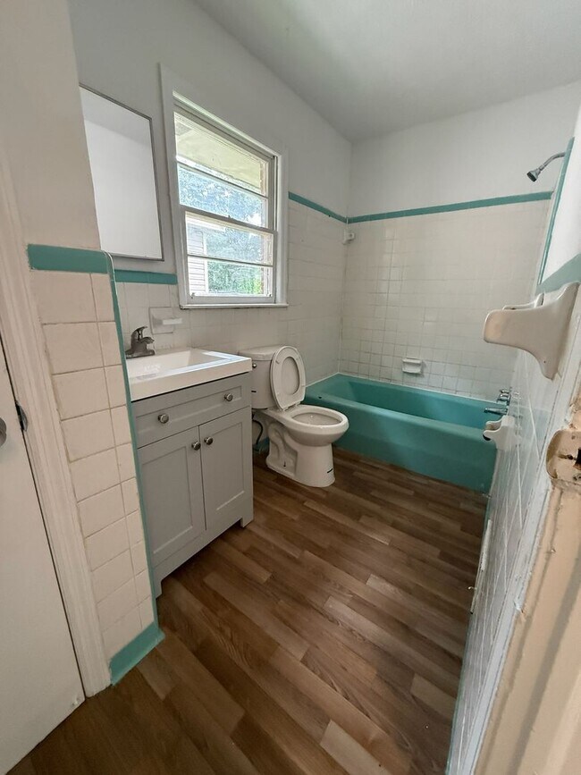 Building Photo - 8195-8195 Spillers Dr SW