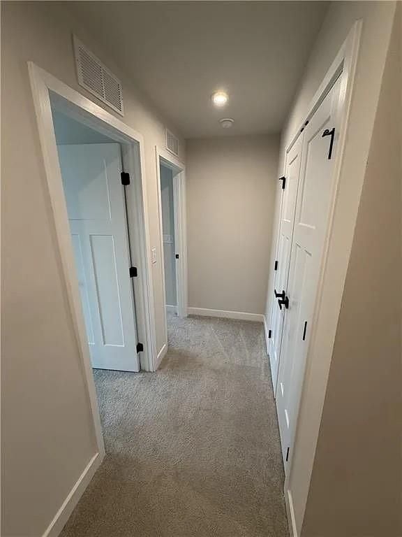 Building Photo - 360 Salt Lk Ln