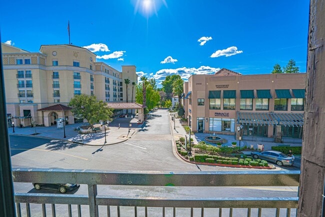 Building Photo - COMING SOON! 1 Bedroom Condo for Rent in the Madisons!