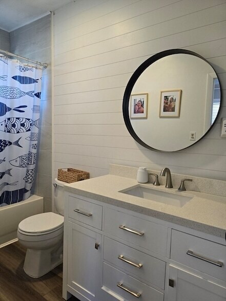 Building Photo - 52 Sidney St