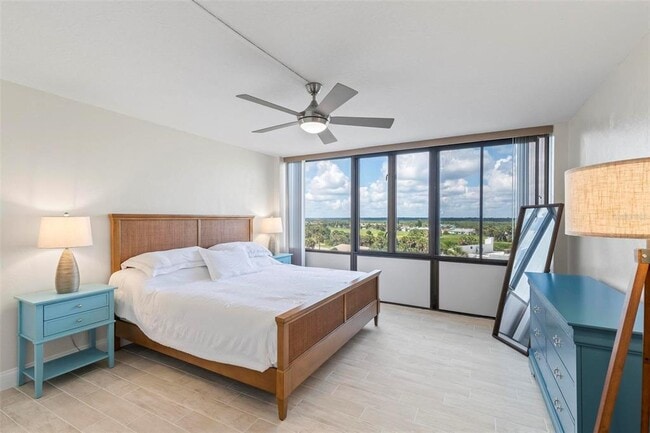 Building Photo - 3580 S Ocean Shore Blvd