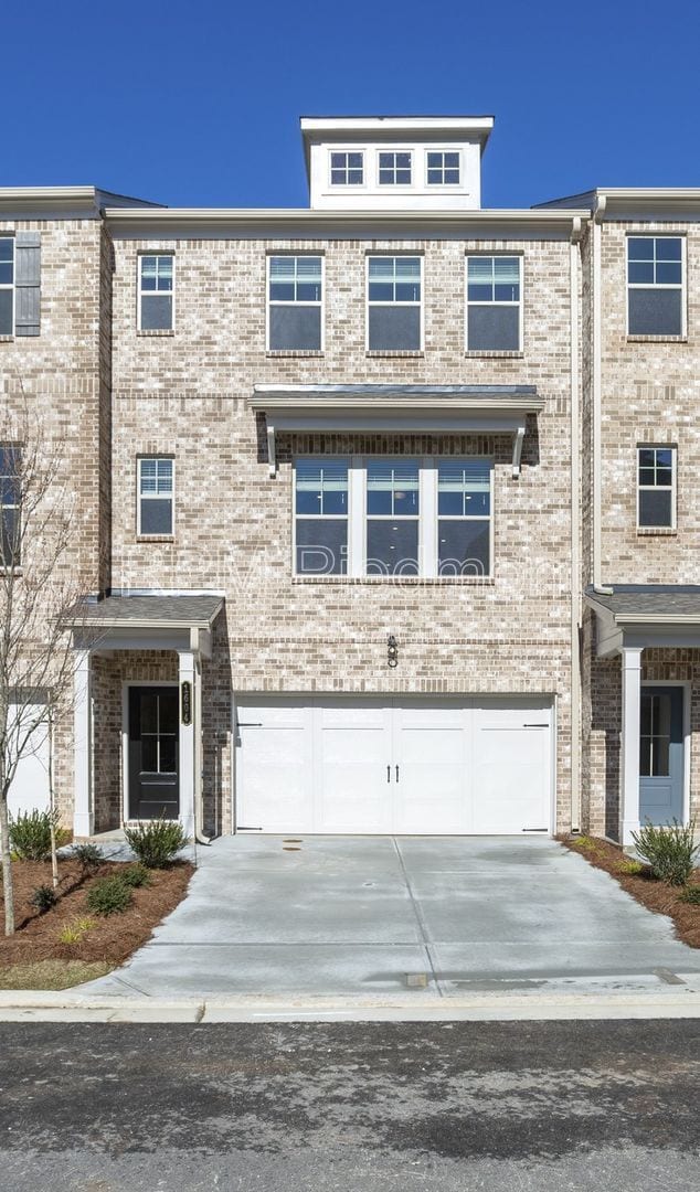 Building Photo - 1604 Halbrook Pl SW