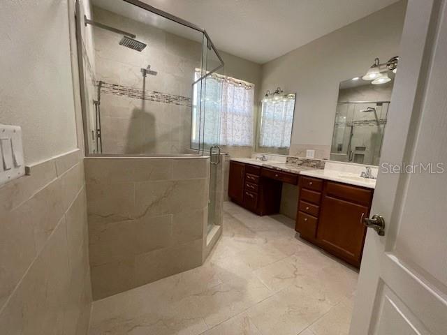 Building Photo - 201 Goldie St