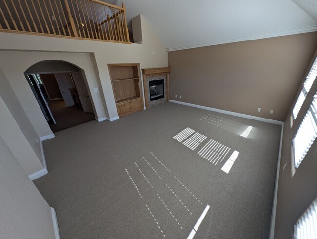 Building Photo - 9149 Tudor Park Pl