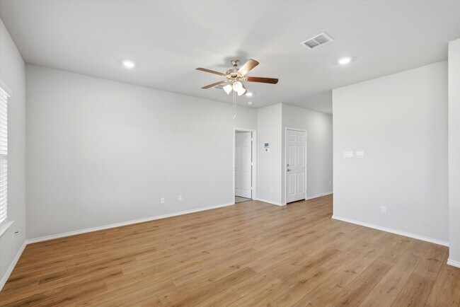 Building Photo - 11417 Pallas St