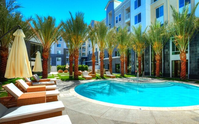 Building Photo - 6701 Eton Ave