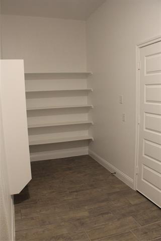 Building Photo - 1082 Mickelson Dr