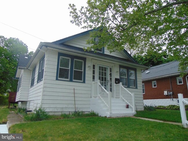 Building Photo - 316 Bowers Ave
